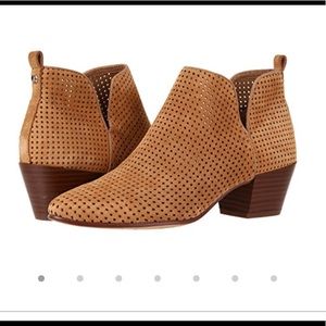 Sam Edelman Rio perforated ankle boot size 8.5